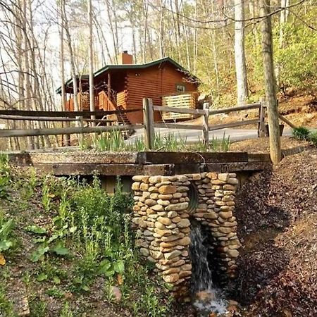 The Fishing Hole Cabin - Sage Vacations Gatlinburg Eksteriør billede